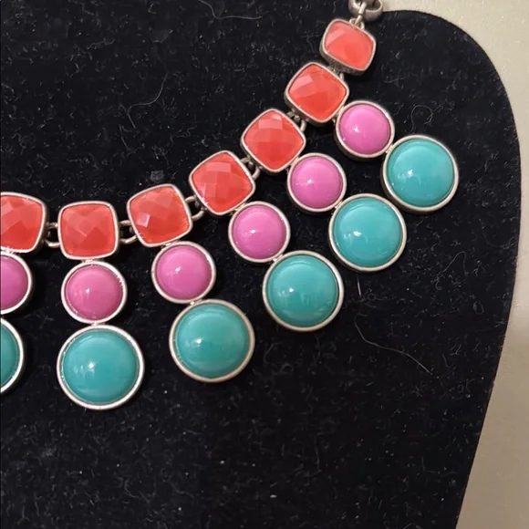 Colorful Statement Necklace - Picture 2 of 6